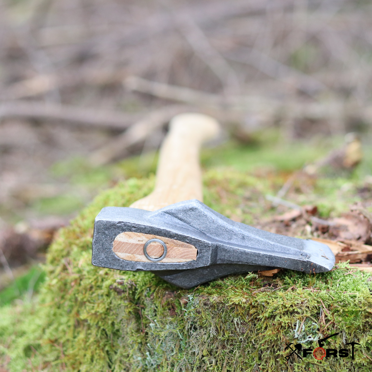 Xforst Set de Haches : Hache de Fendage X-SA2 (80 cm, 2,6 kg, manche en bois de frêne) & Hache Universelle X-UW800C (manche en Hickory) avec étuis inclus